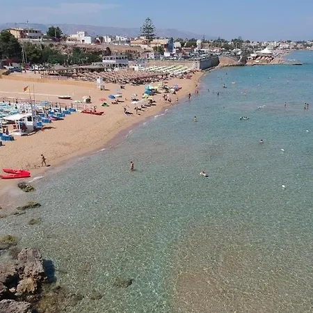 Ionia Hotel 3*