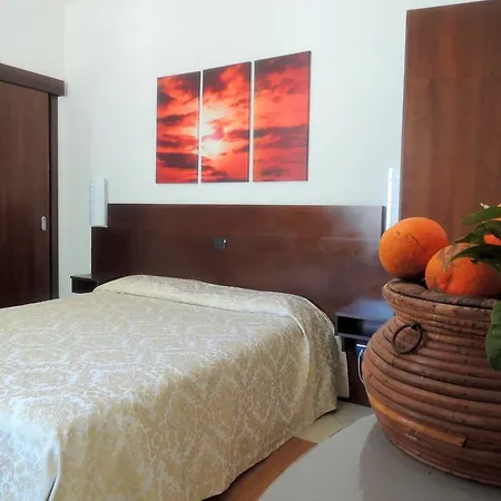 Ionia 3* Avola