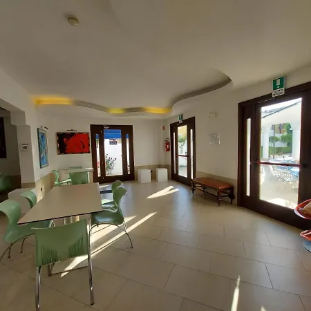 Hotel Ionia 3*